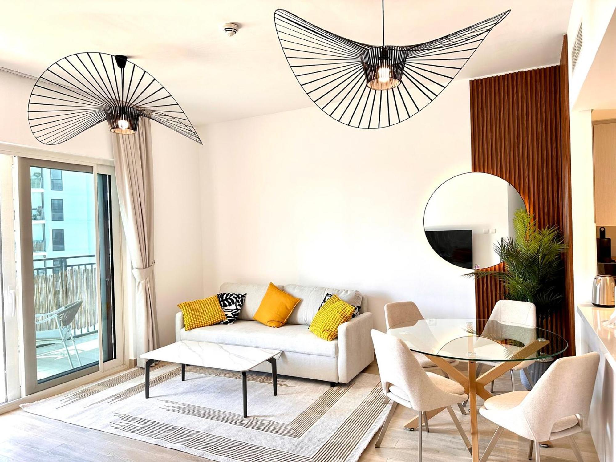 Stunning 2 Bedroom, 4beds In Yas Island ! 6 Guests Abu Dhabi