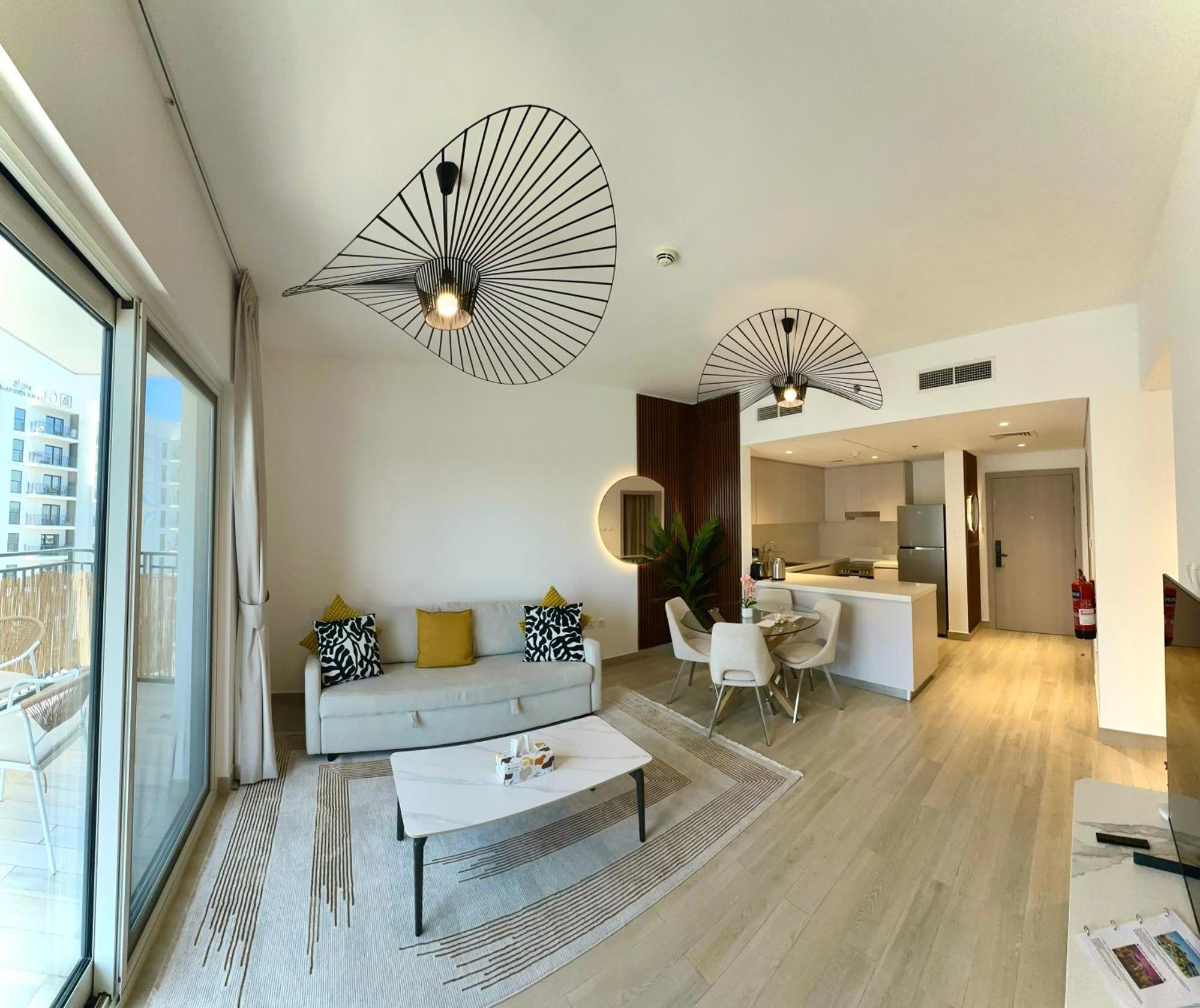 Stunning 2 Bedroom, 4beds In Yas Island ! 6 Guests Abu Dhabi