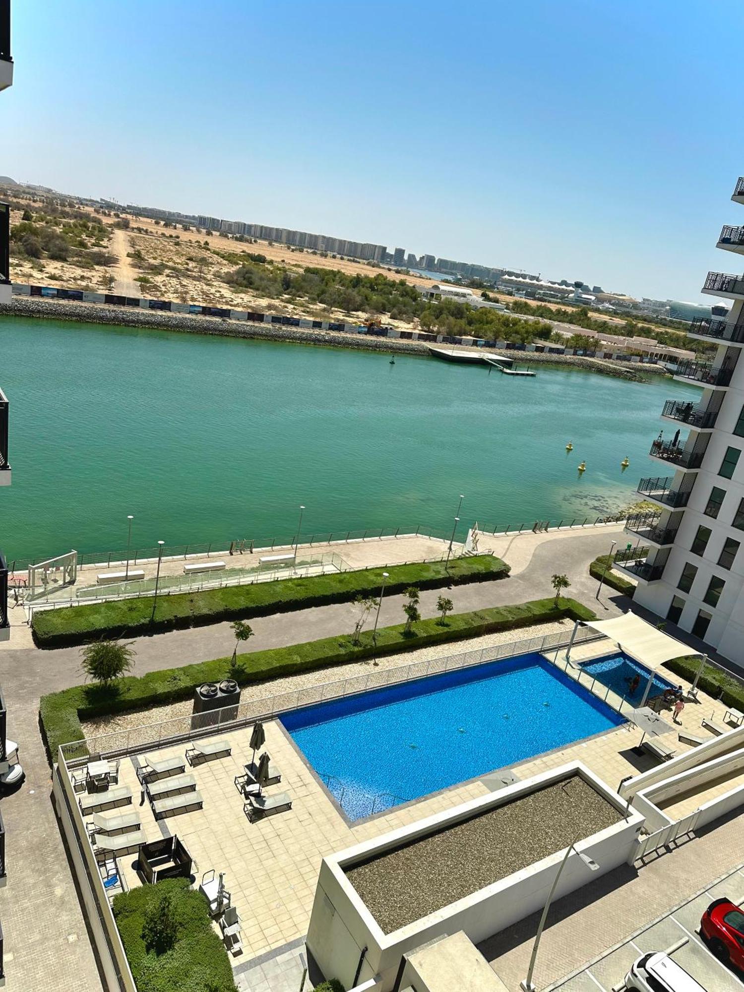 Apartment Stunning 2 Bedroom, 4beds In Yas Island ! 6 Guests Abu Dhabi